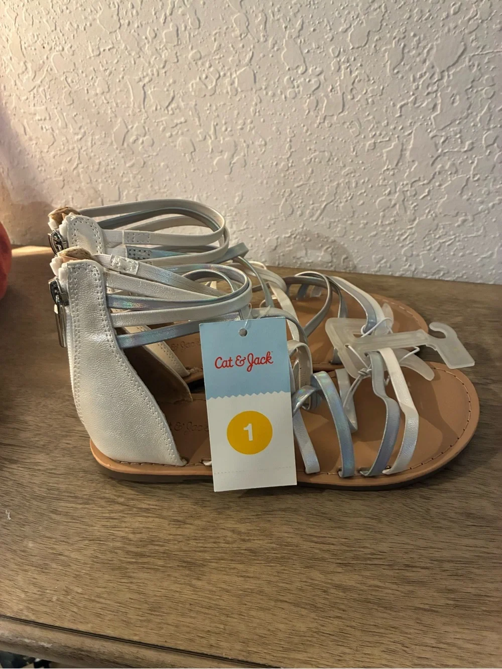 Cat & Jack Girls Size 1 Silver Iridescent Gladiator Sandals NWT